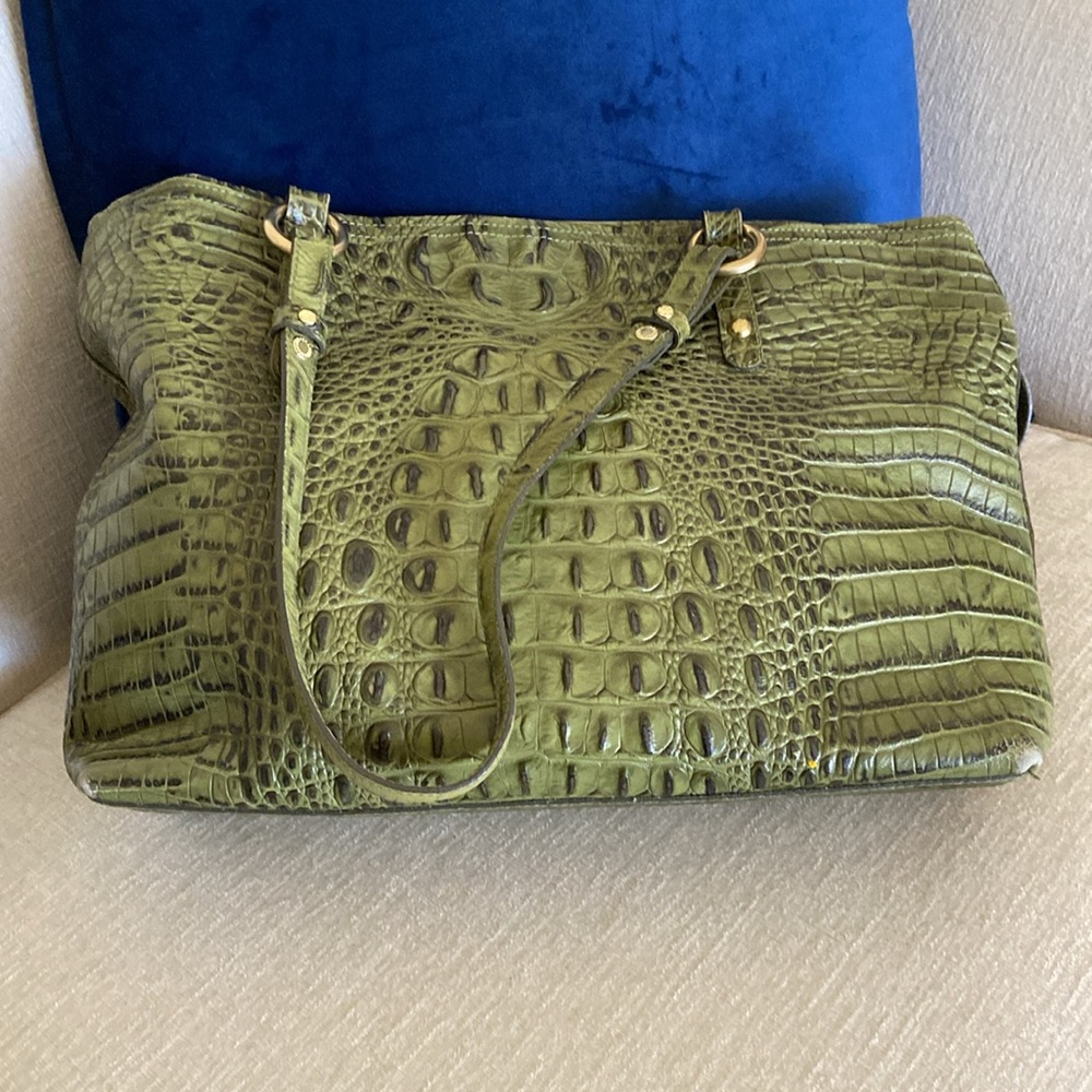 Brahmin Tote - Picture 2 of 5